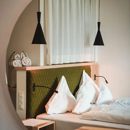 Alpenpalais Kroell 호텔 4*